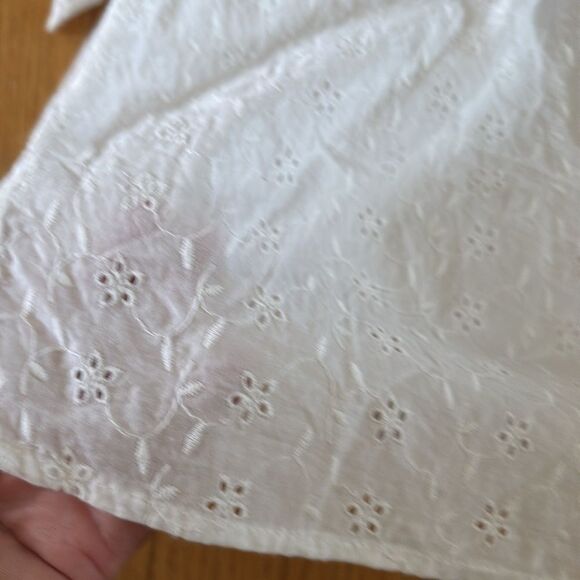 White Mini Wrap Eyelet Skirt size medium y2k‎ coastal coquette beach - Picture 7 of 7